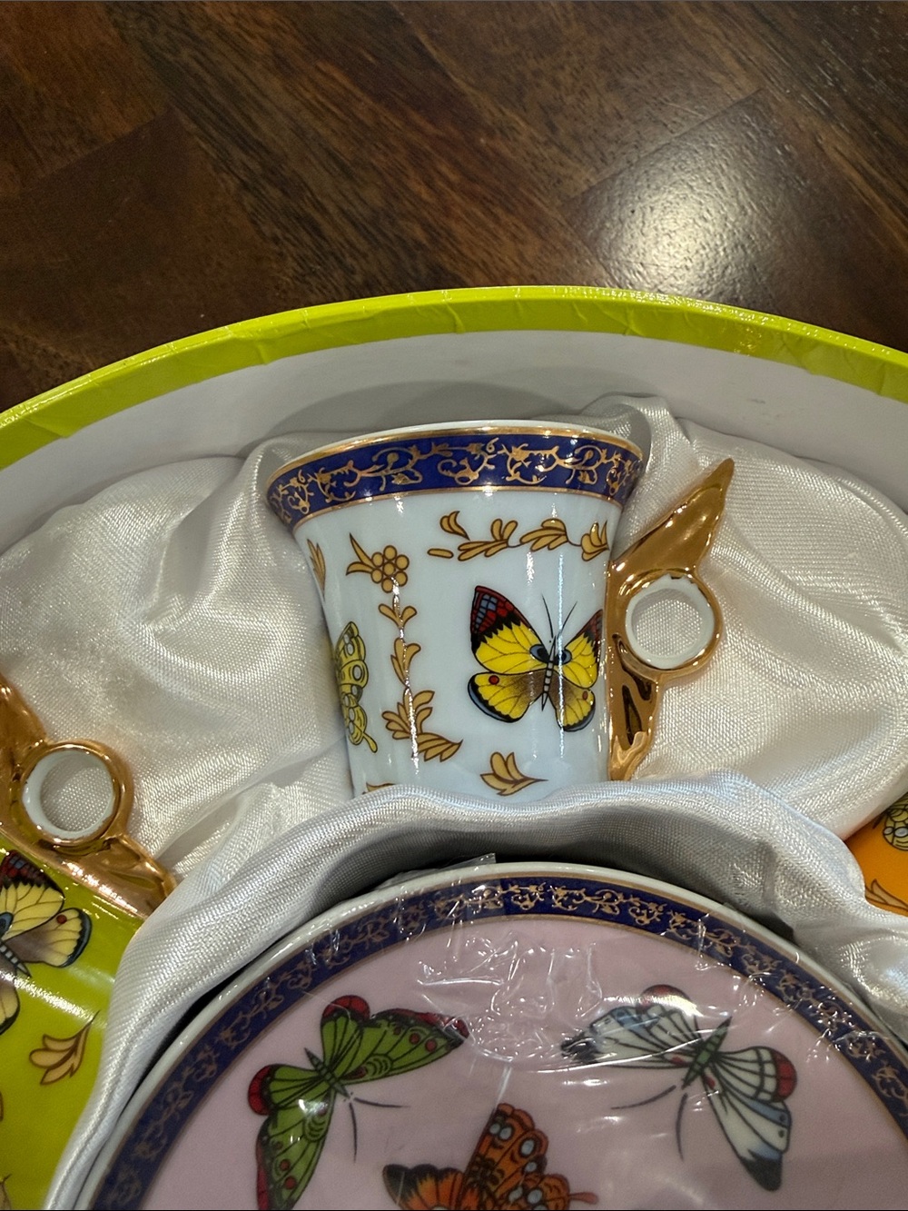 Classic Coffee & Tea Cup Set - Butterflies Pattern - Multicolor - Picture 8 of 12